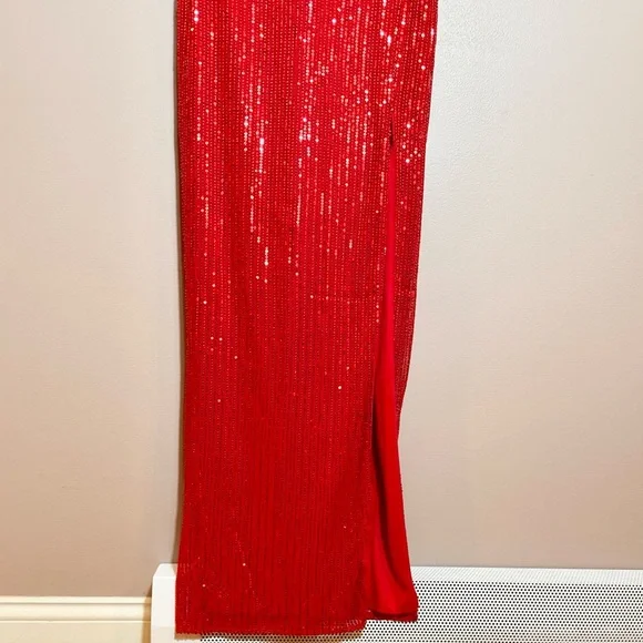 David’s Bridal Sequin Dress With Flower Embellishment - Picture 5 of 10